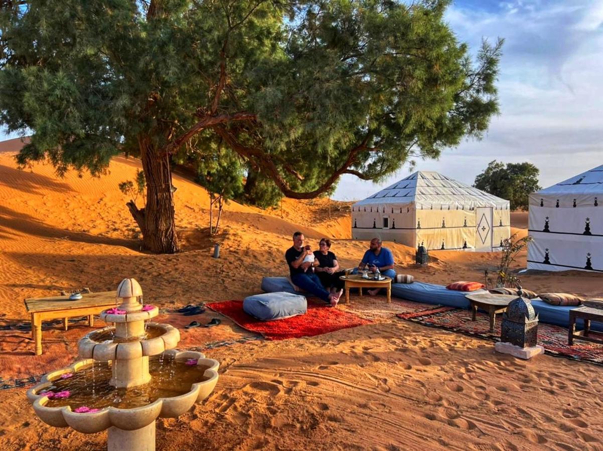 Hotel Kasbah Erg Chebbi à Merzouga Extérieur photo