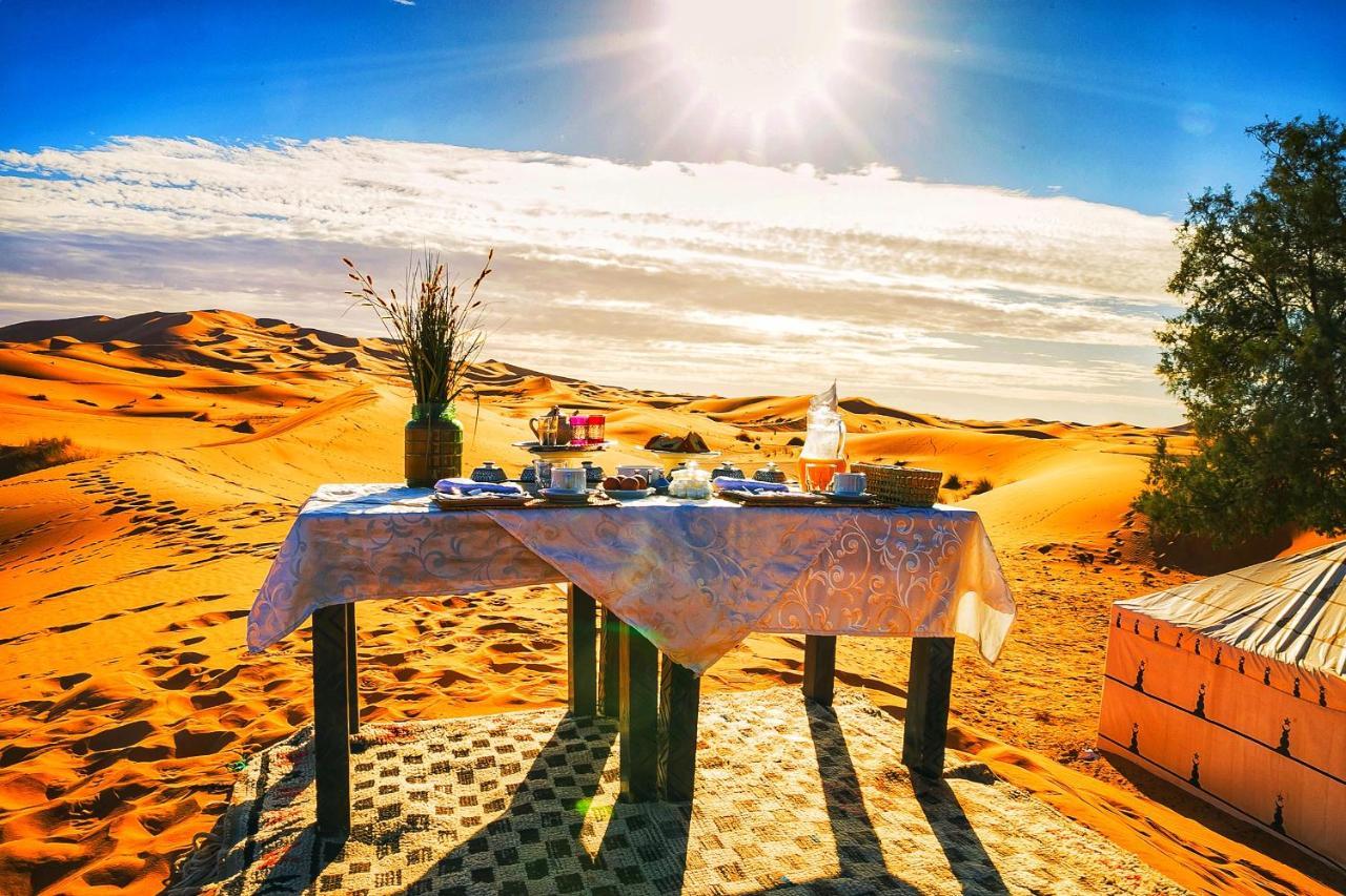 Hotel Kasbah Erg Chebbi à Merzouga Extérieur photo
