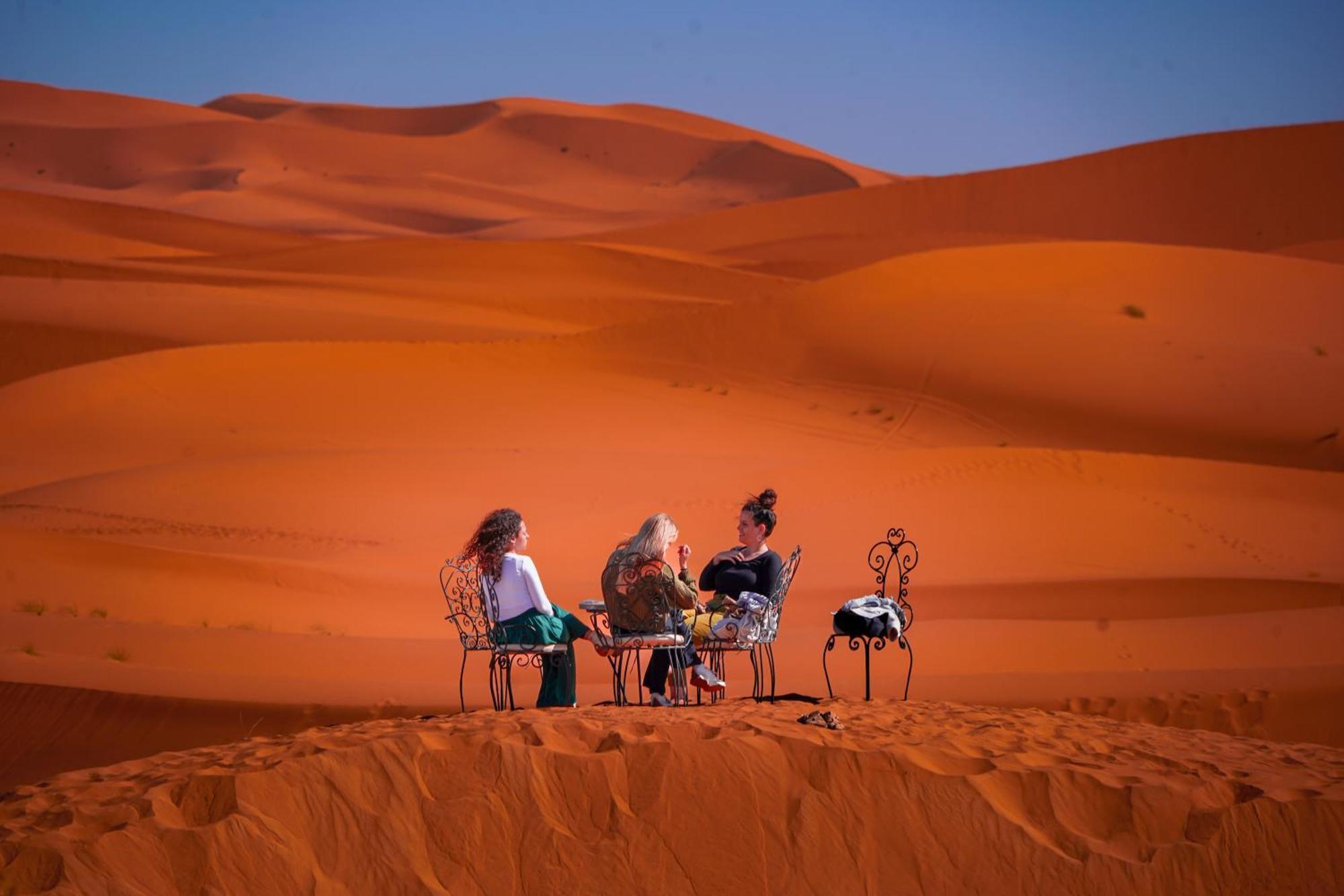 Hotel Kasbah Erg Chebbi à Merzouga Extérieur photo