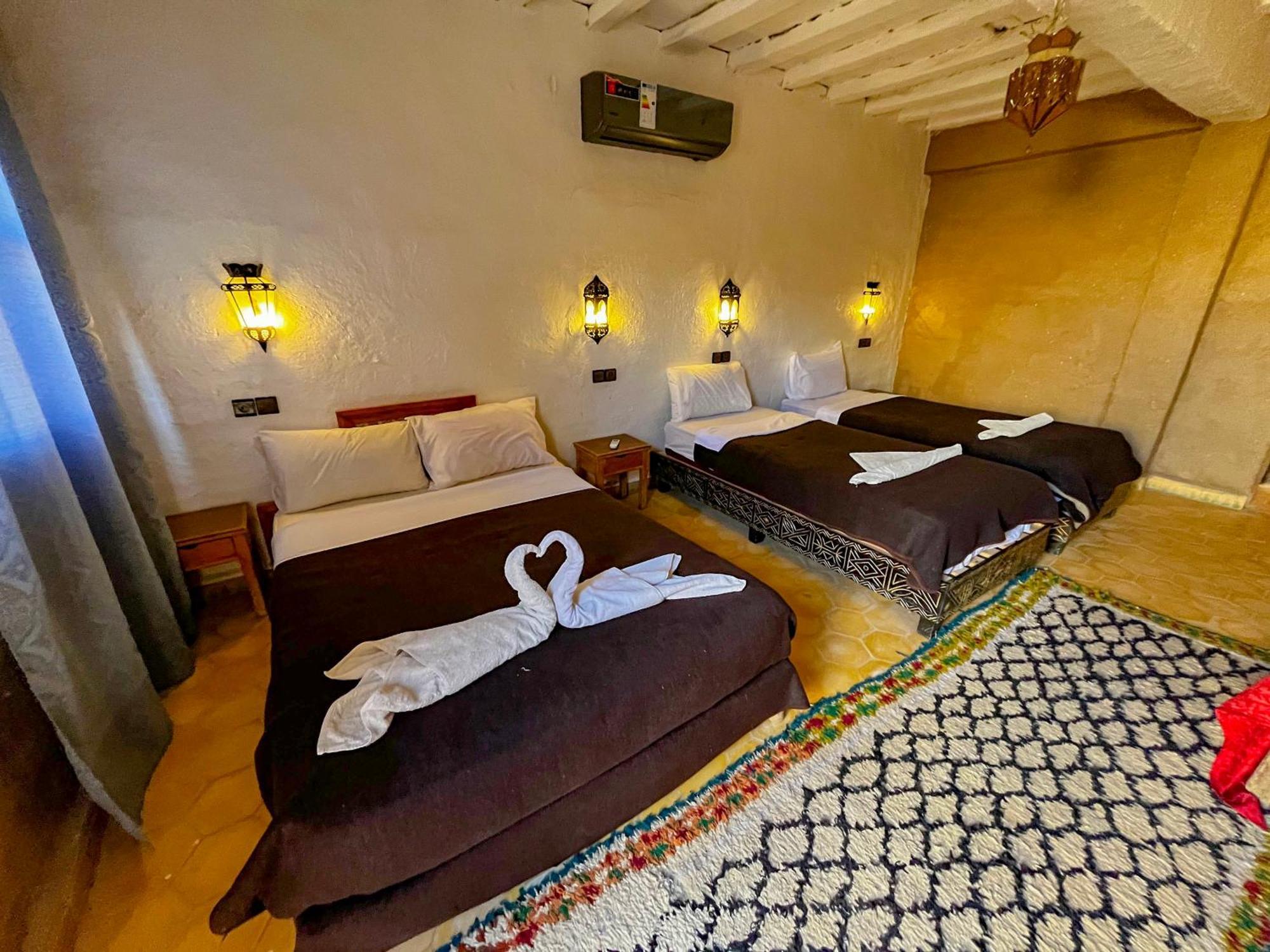 Hotel Kasbah Erg Chebbi à Merzouga Extérieur photo
